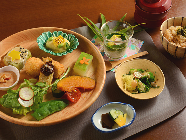 旬菜健美ランチ